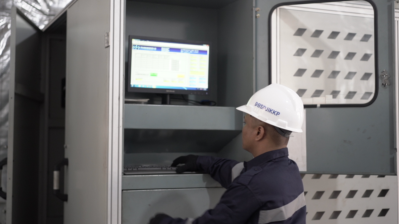 Peraturan dan Pedoman