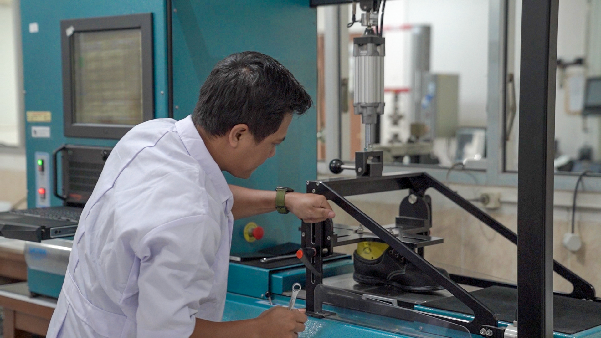 Pembukaan Laboratorium Testing Baru